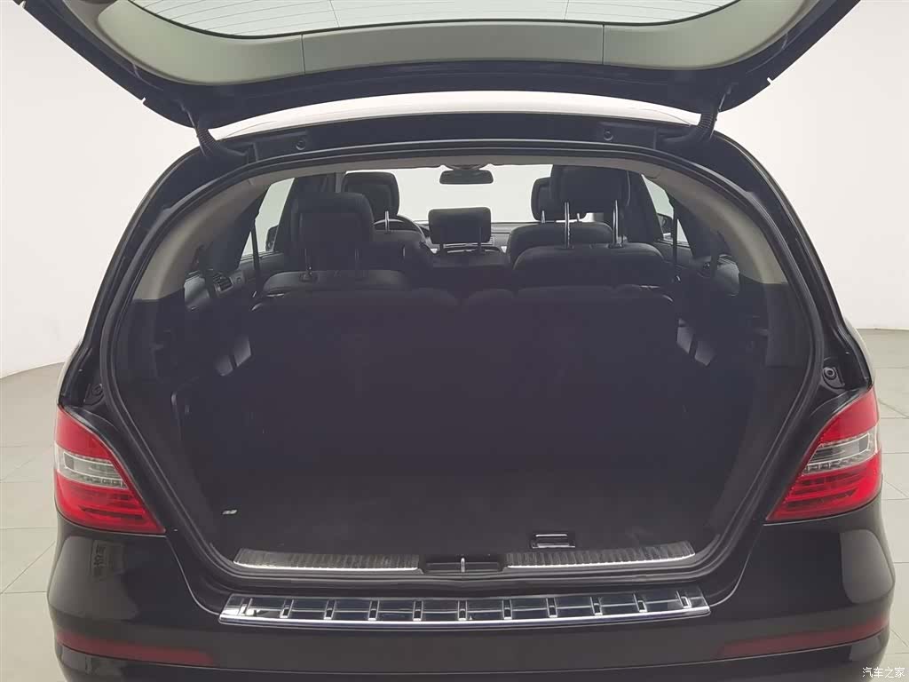 Mercedes-Benz R-Class, 2016 22