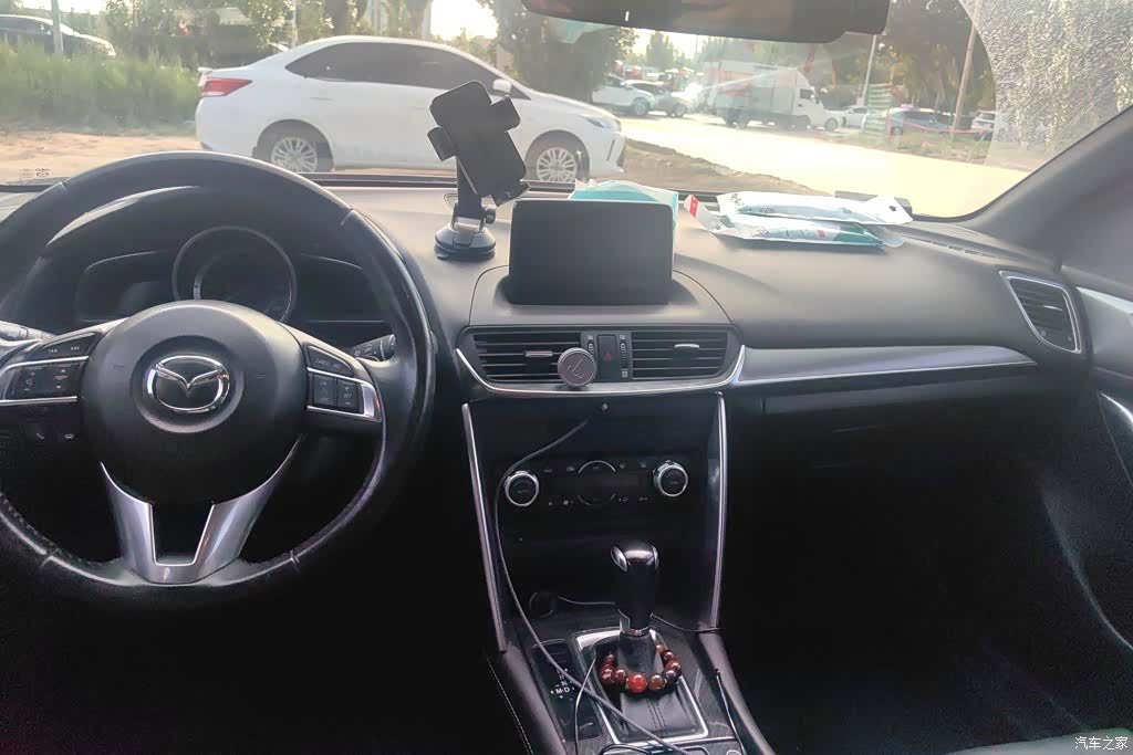 Mazda CX-4, 2017 13