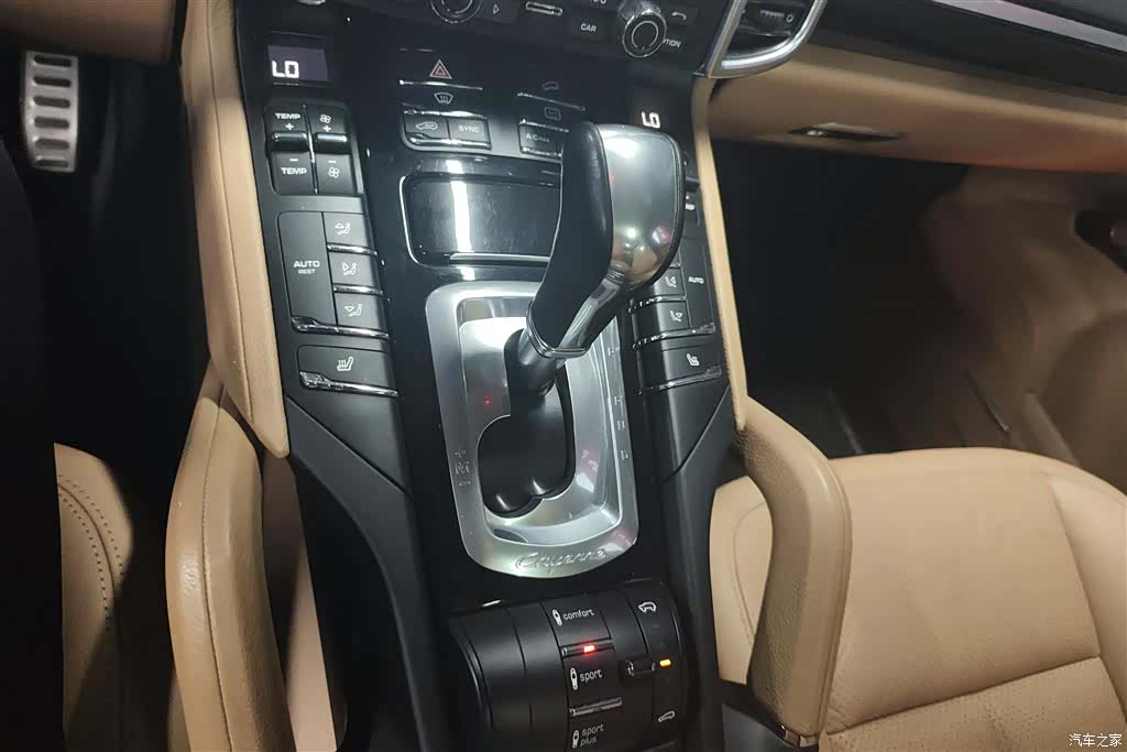 Porsche Cayenne, 2017 16