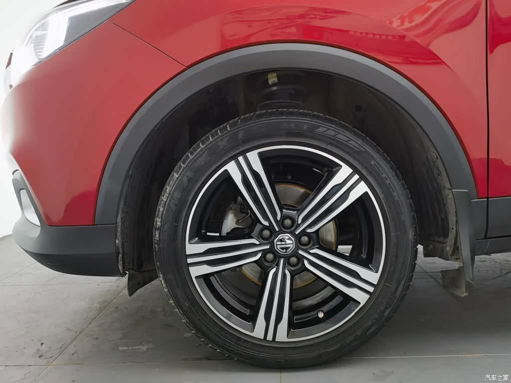 MG ZS, 2019 17