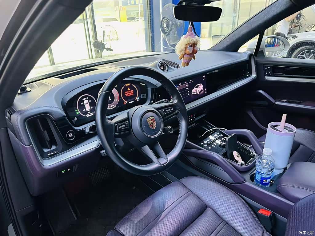 Porsche Cayenne, 2023 2