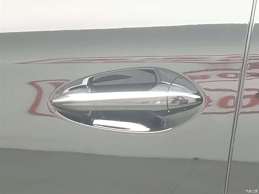 Hongqi HS5, 2022 18