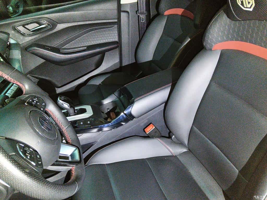 MG MG5, 2022 8