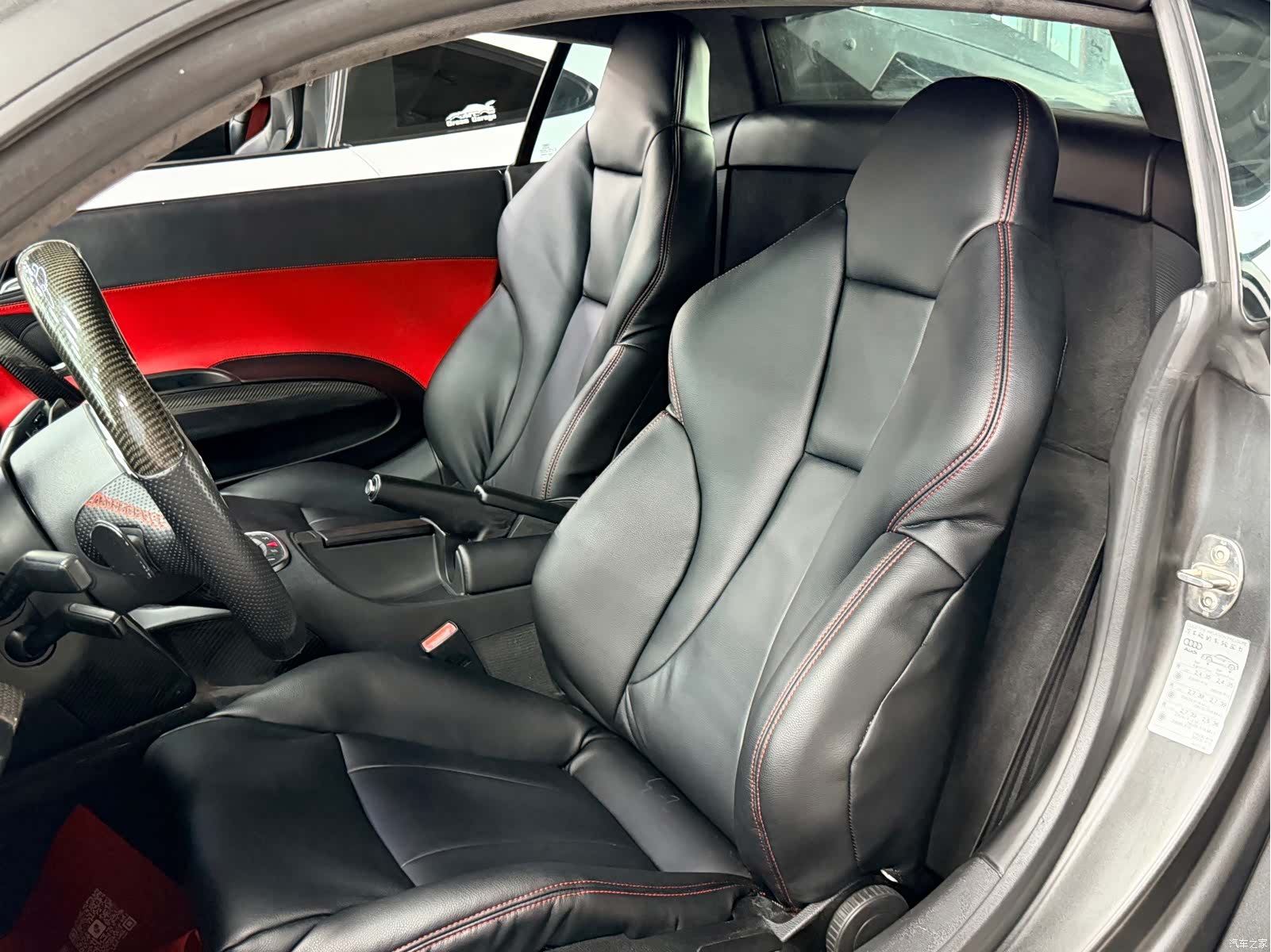 Audi TT, 2010 8