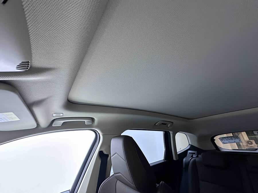 BMW X1 2023, фото 17