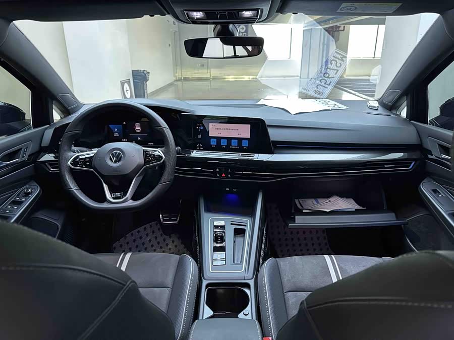 Volkswagen Golf 2023, фото 20