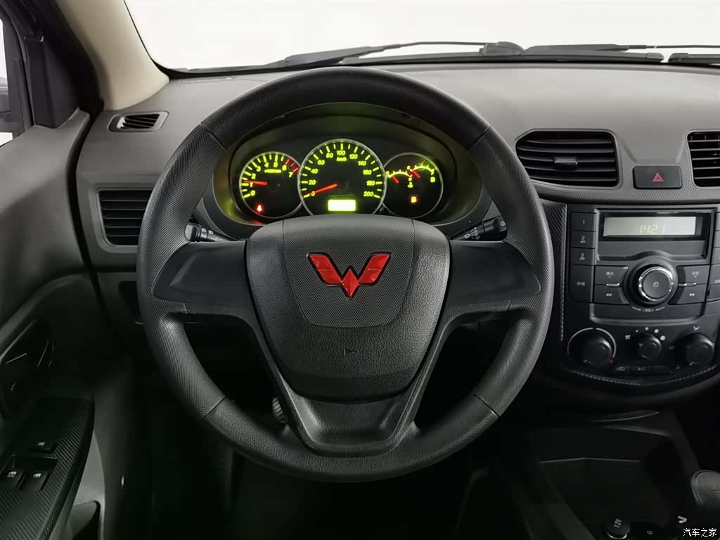 Wuling Hongguang, 2022 11