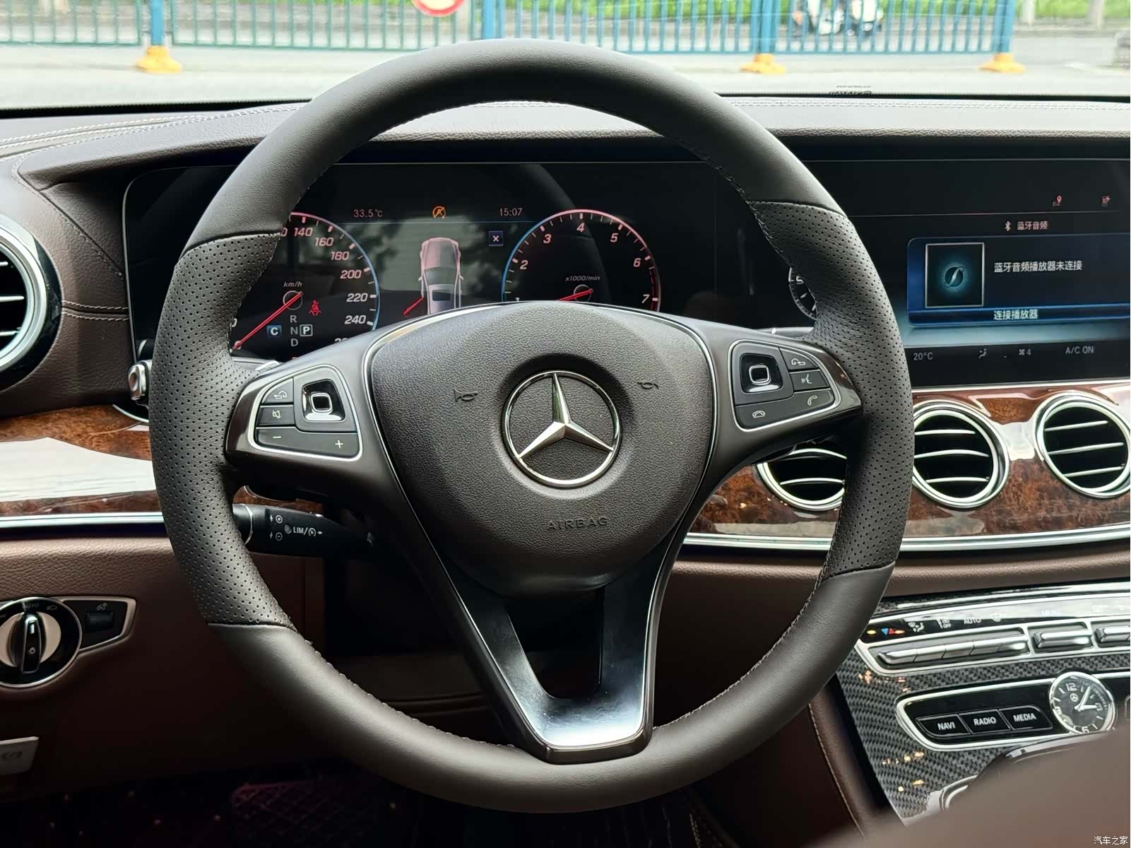 Mercedes-Benz E-Class, 2017 10
