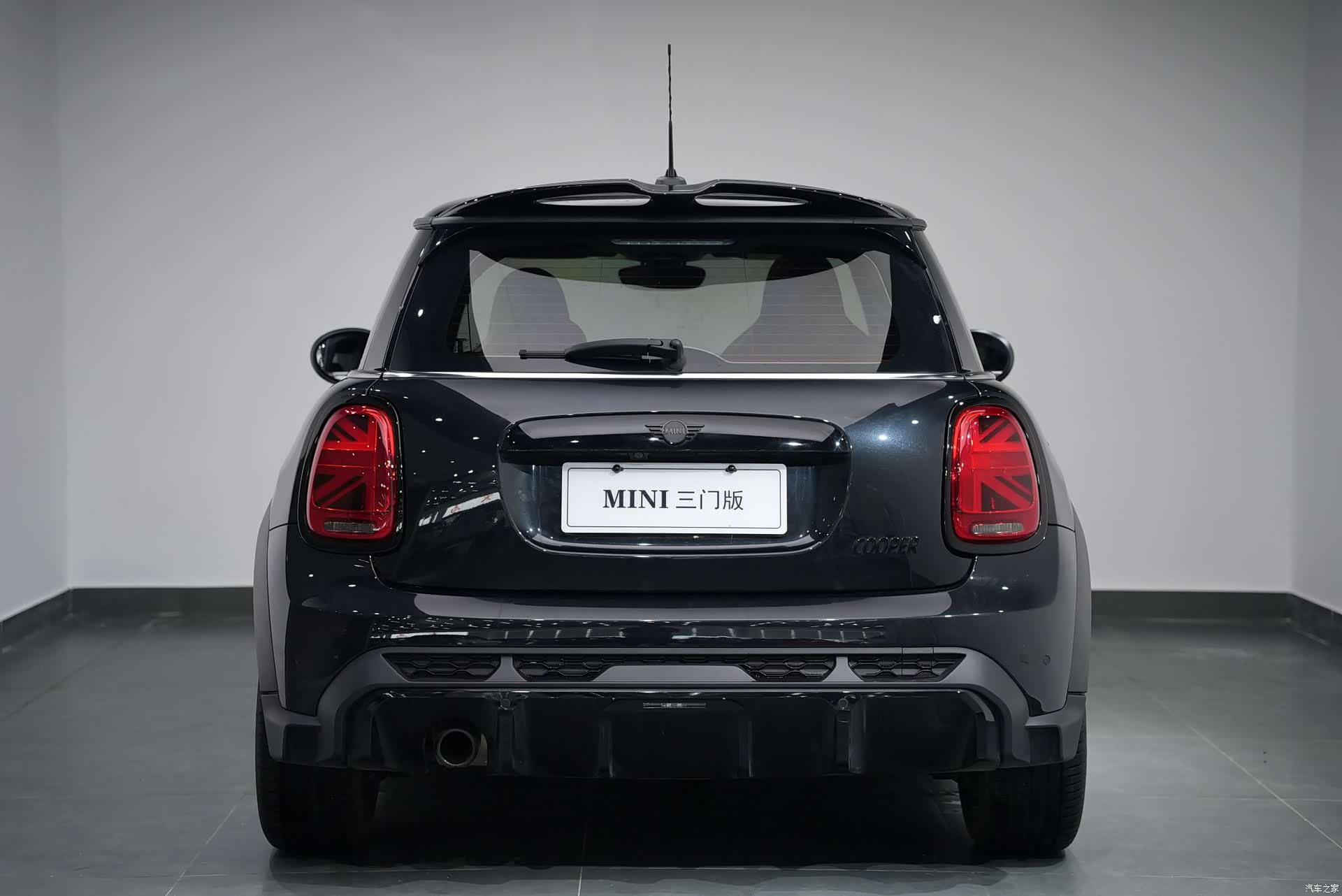 Mini Cooper, 2022 3