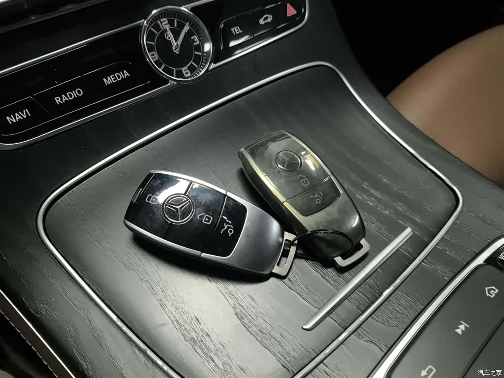 Mercedes-Benz E-Class, 2019 9