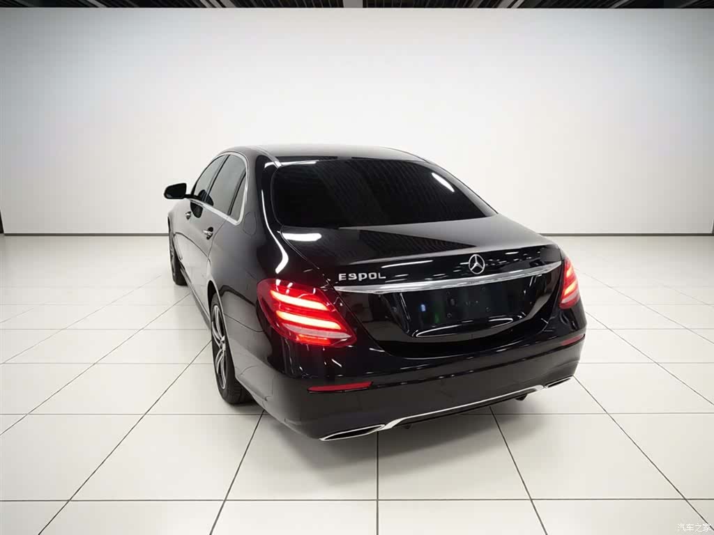 Mercedes-Benz E-Class, 2019 6