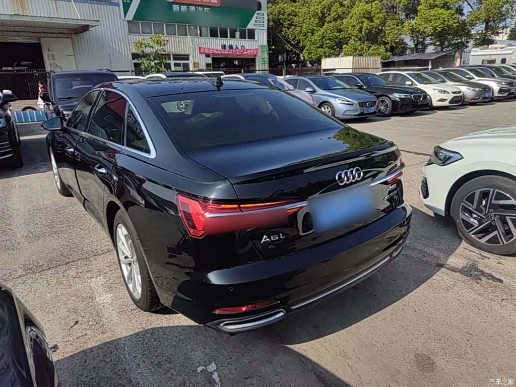 Audi A6L, 2020 все фото