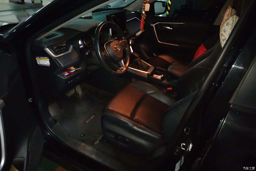 Toyota Wildlander, 2021 9