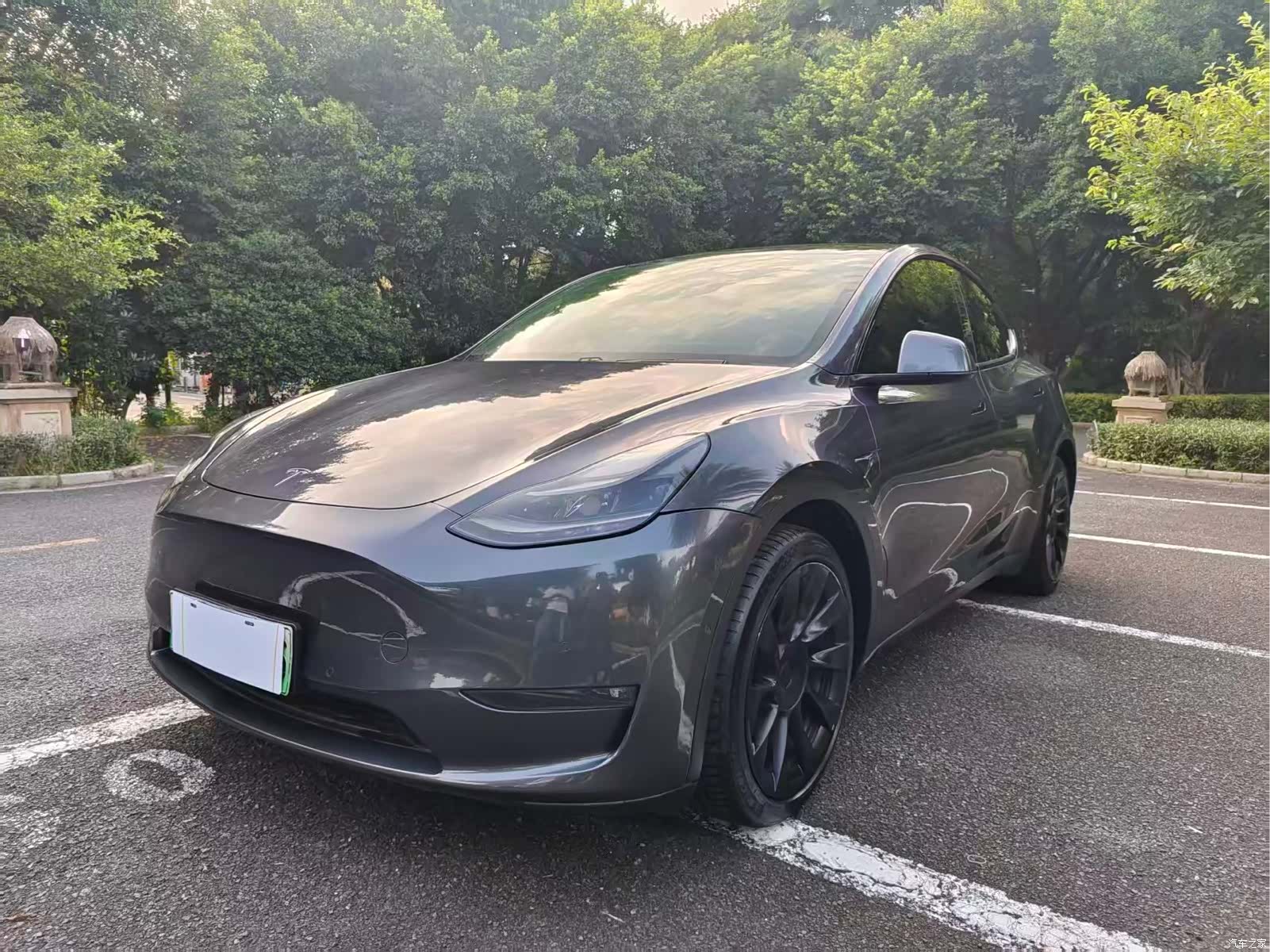 Tesla Model Y, 2021 1
