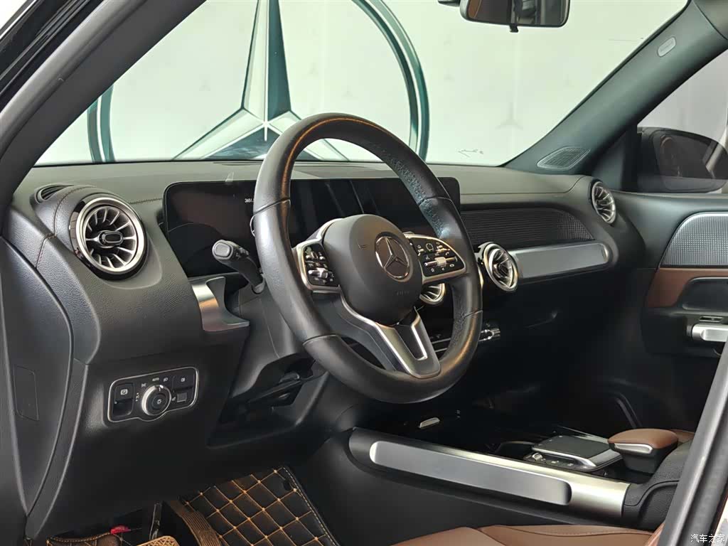 Mercedes-Benz GLB, 2023 8