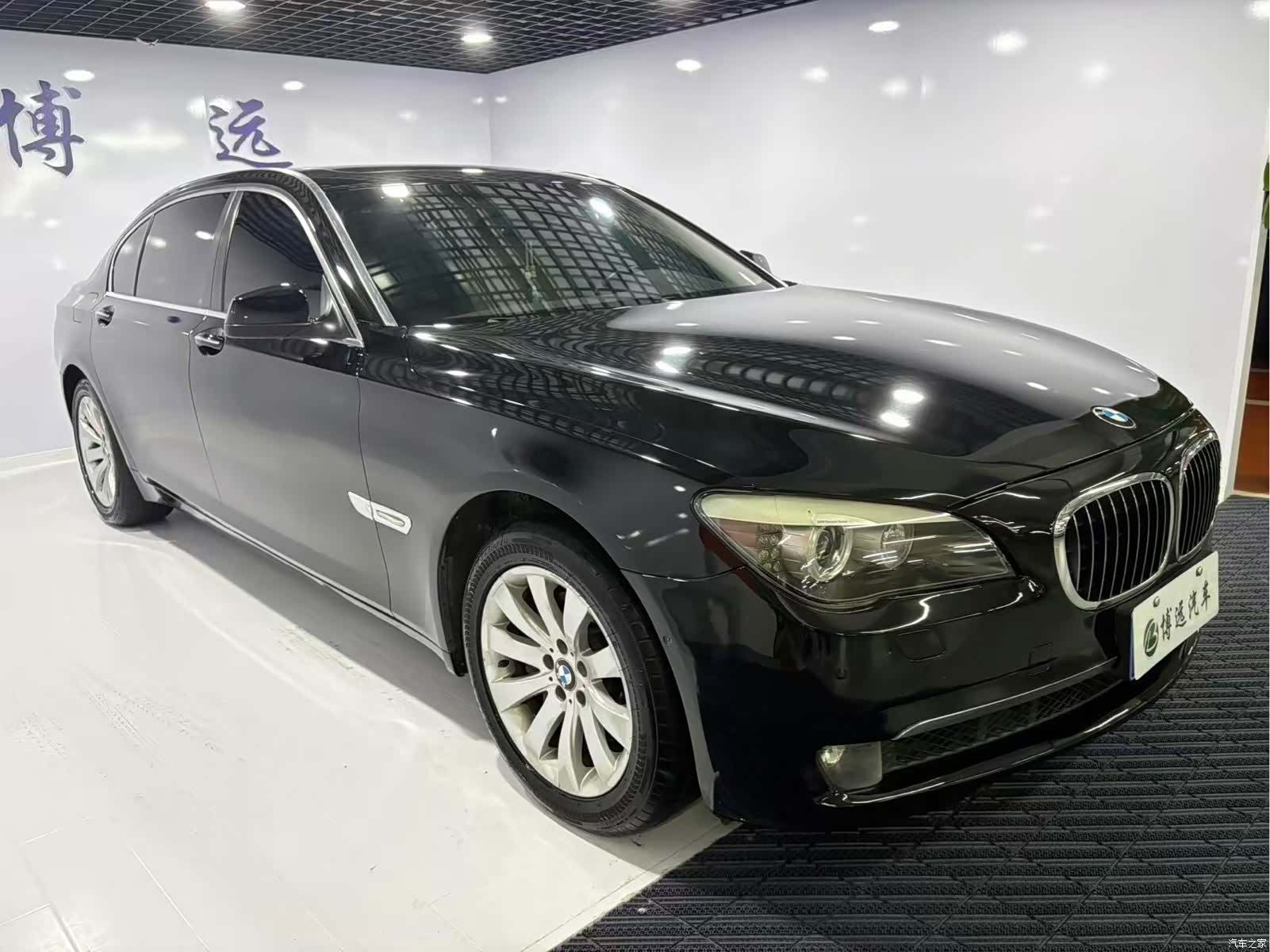 BMW 7 Series, 2011 2