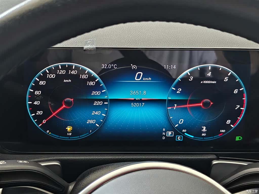 Mercedes-Benz GLB, 2023 13