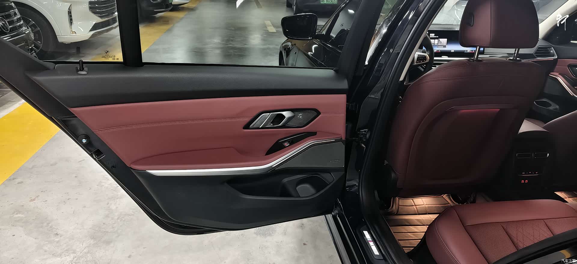 BMW 3 Series, 2023 7