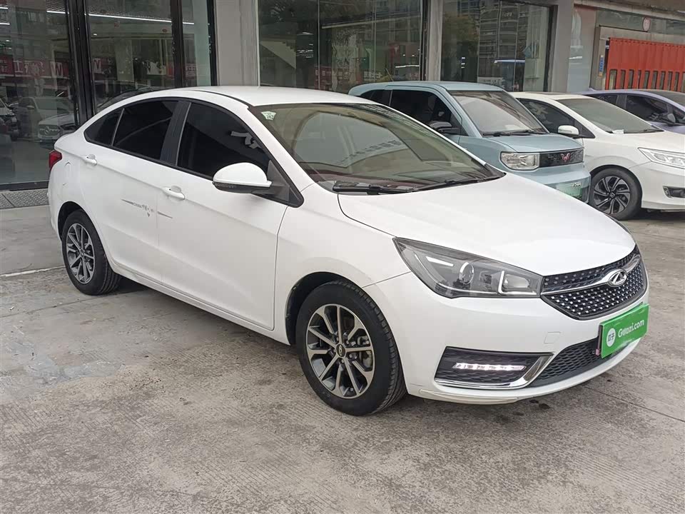 Chery Arrizo 5