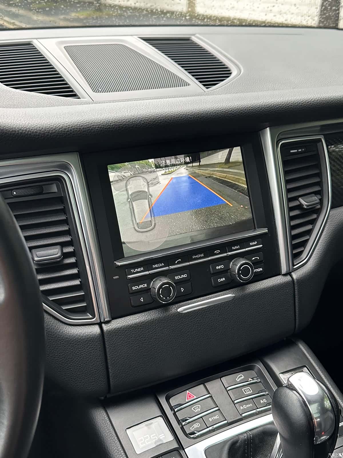 Porsche Macan, 2015 10