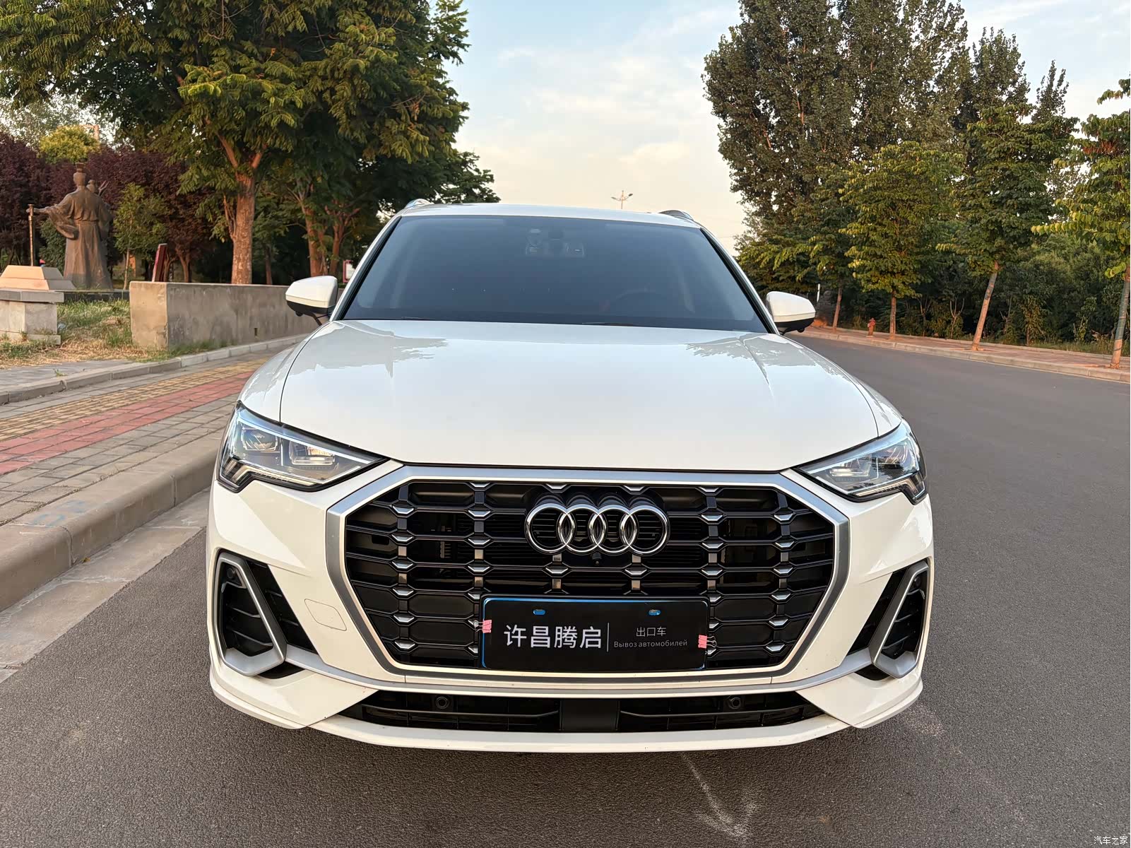 Audi Q3, 2022 2
