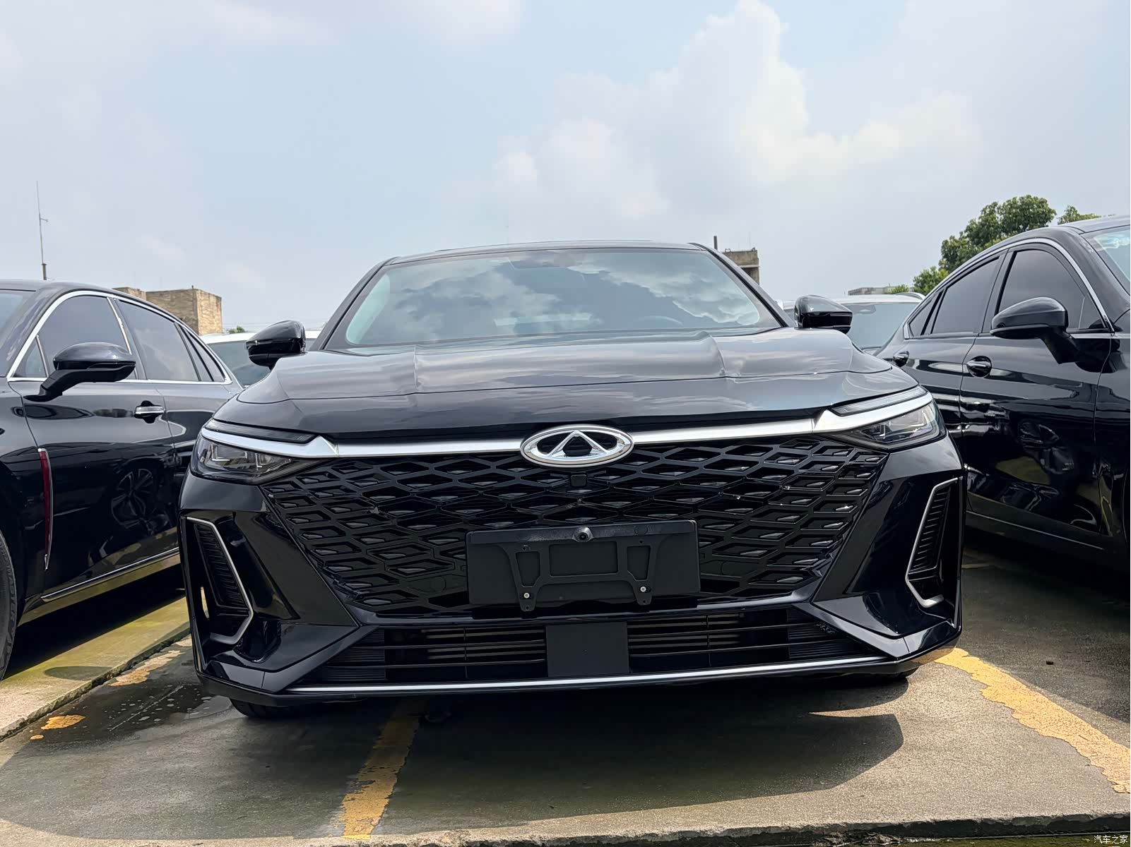 Chery Arrizo 8, 2024 2