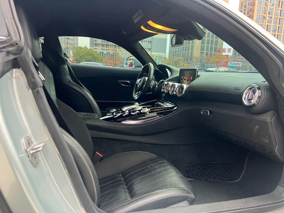 Mercedes-Benz AMG GT