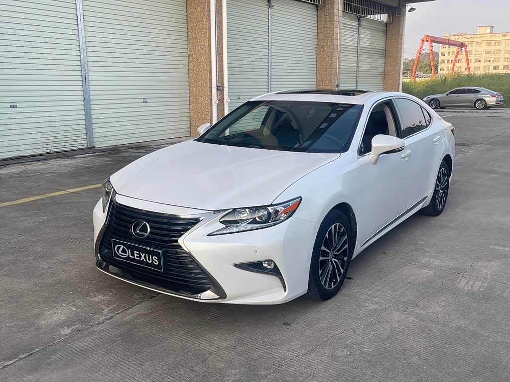 Lexus ES 2016 250 Midnight