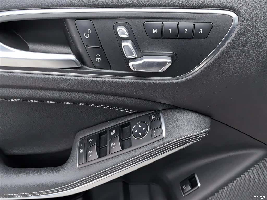 Mercedes-Benz GLA, 2019 9