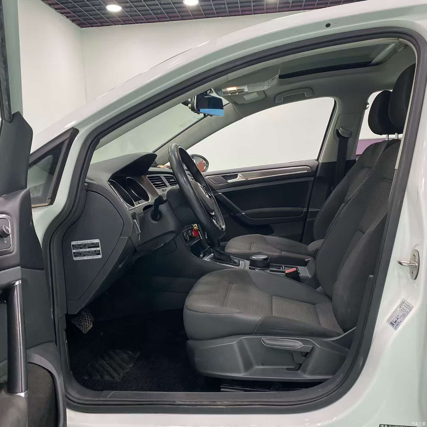 Volkswagen Golf, 2016 4