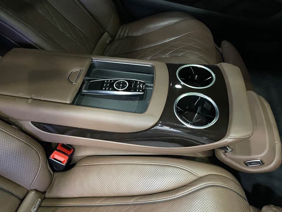 Mercedes-Benz Maybach S-class