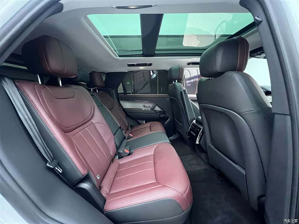Land Rover Range Rover, 2023 25