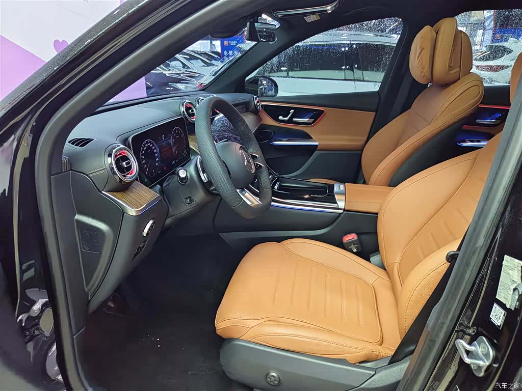 Mercedes-Benz GLC, 2024 10