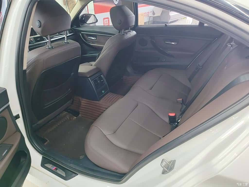 BMW 3 Series, 2018 24