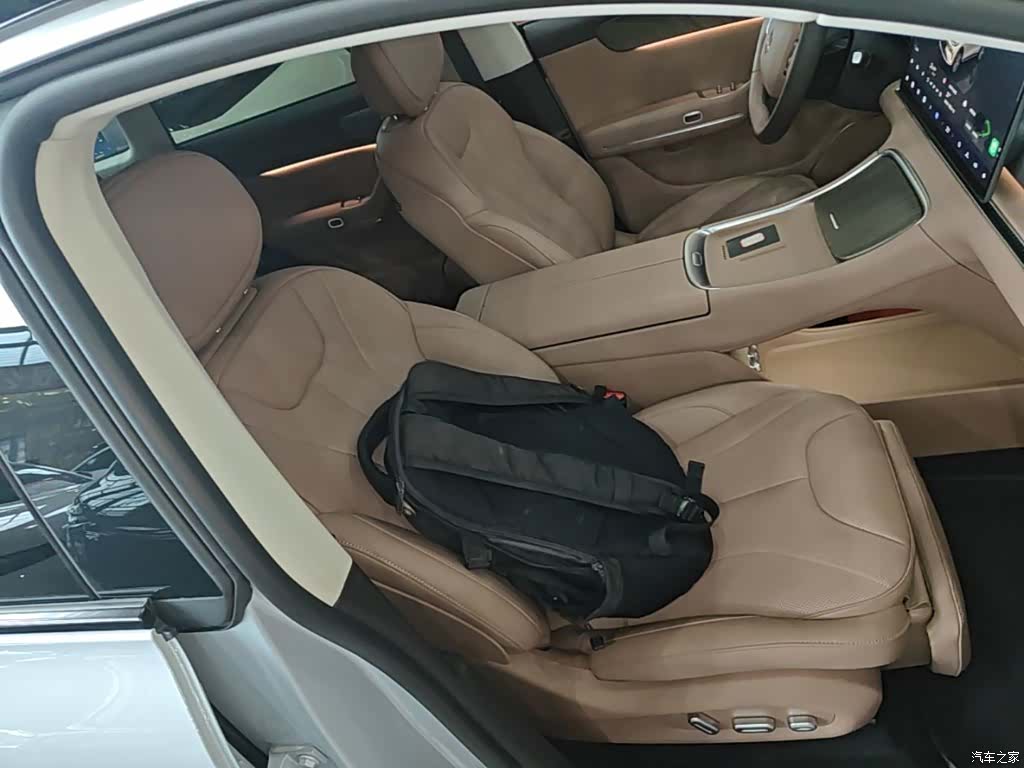 Leapmotor C11, 2025 25