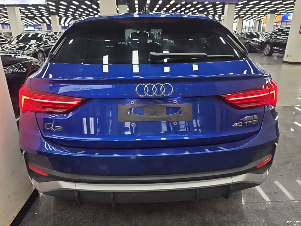Audi Q3, 2021 6