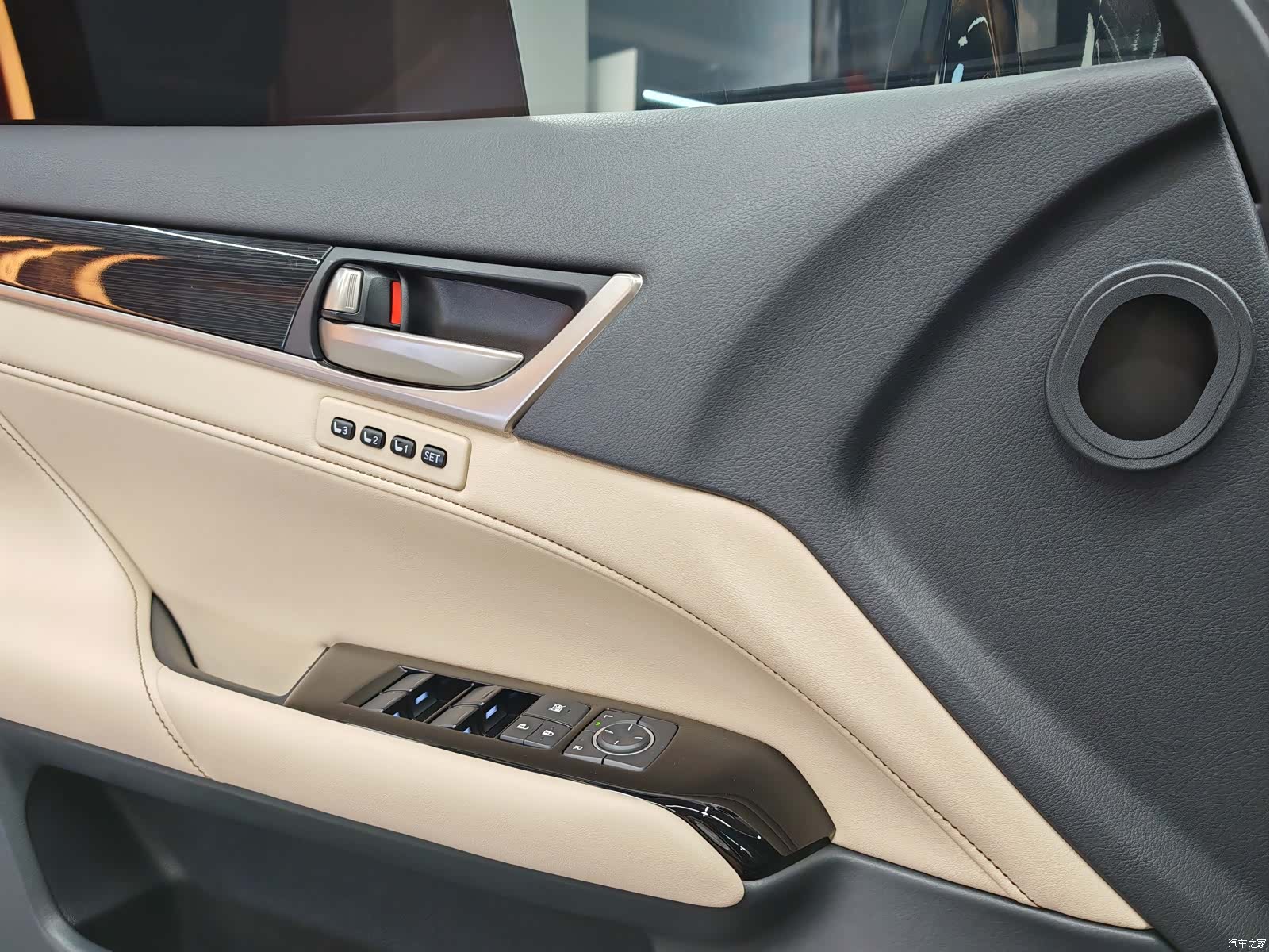 Lexus GS, 2013 10