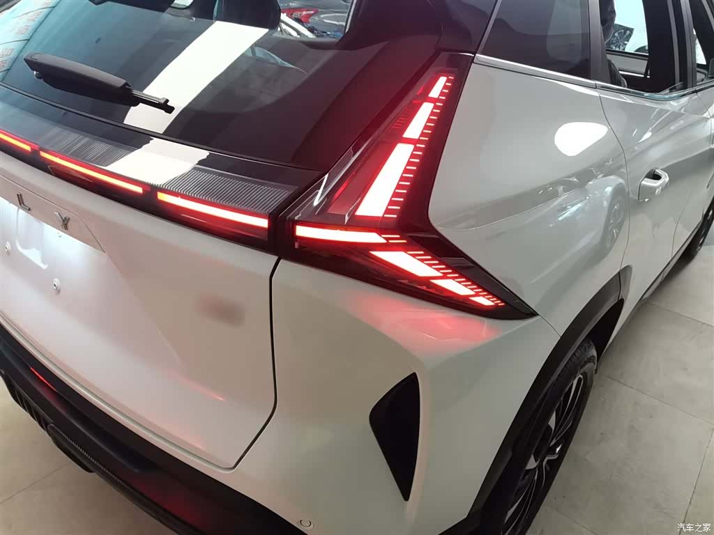 Geely Boyue, 2026 24