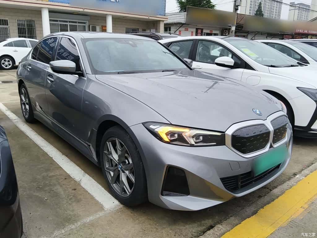 BMW i3, 2022 4