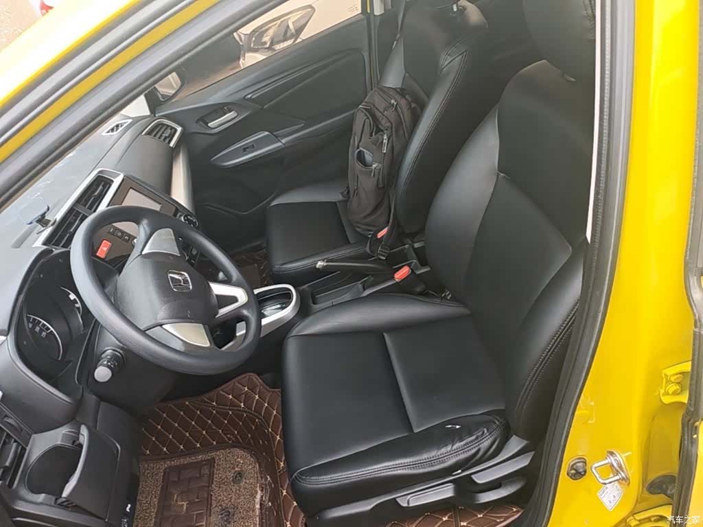 Honda Fit, 2017 15