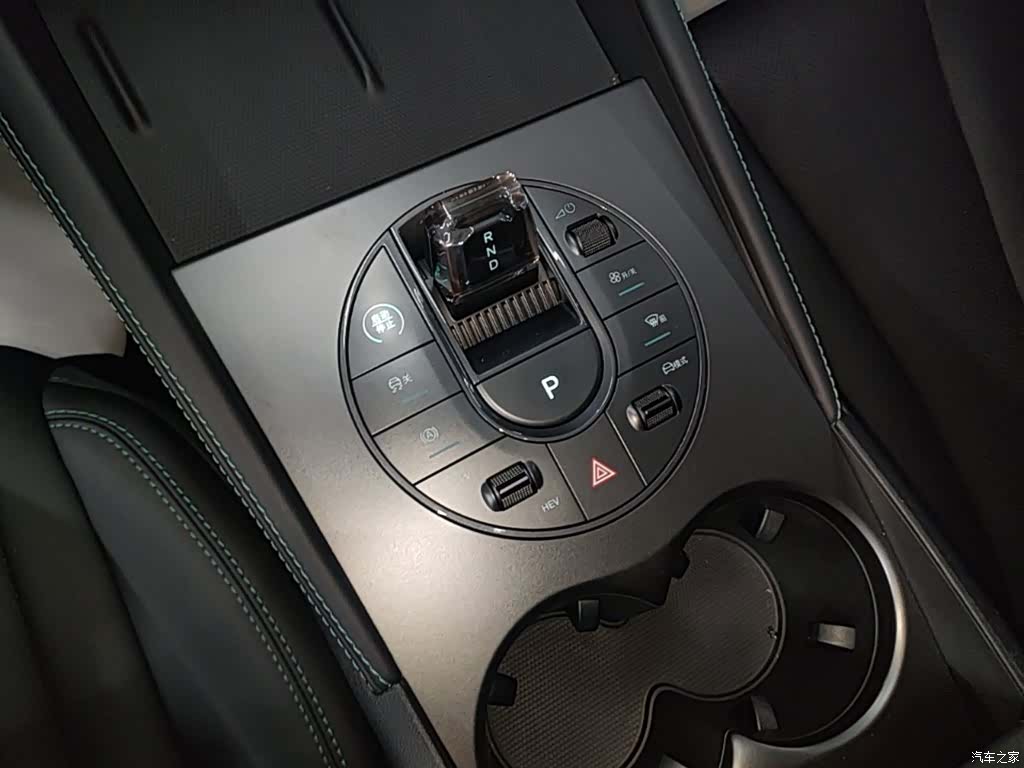 BYD Seal, 2025 14