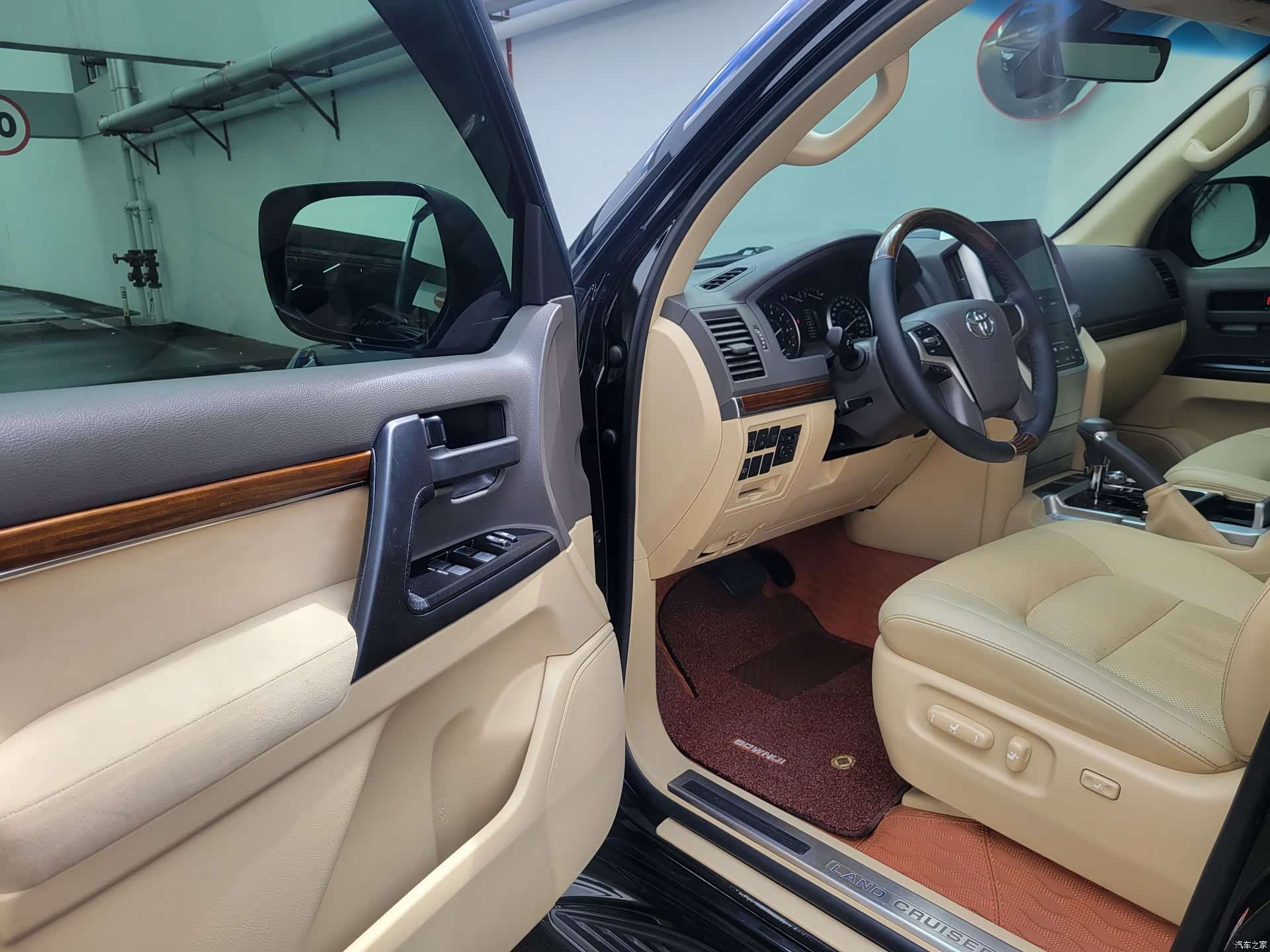 Toyota Land Cruiser, 2017 6