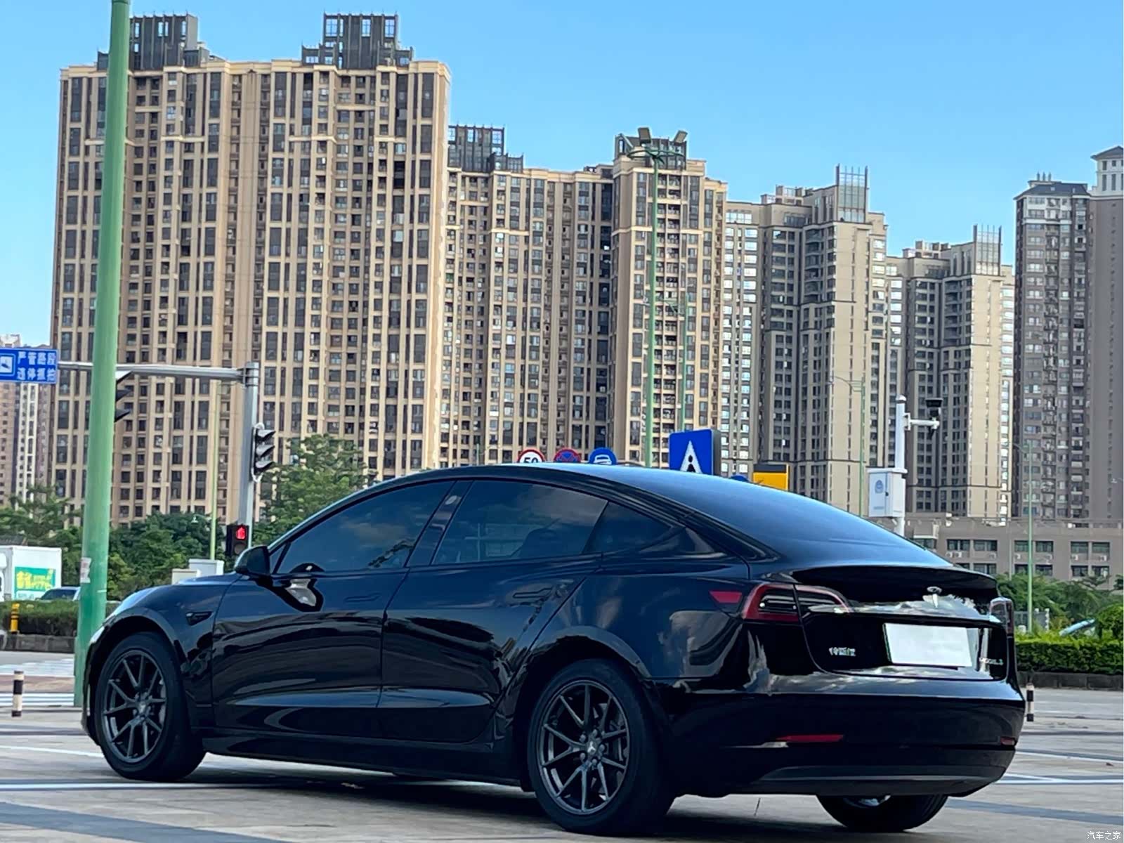 Tesla Model 3, 2023 9
