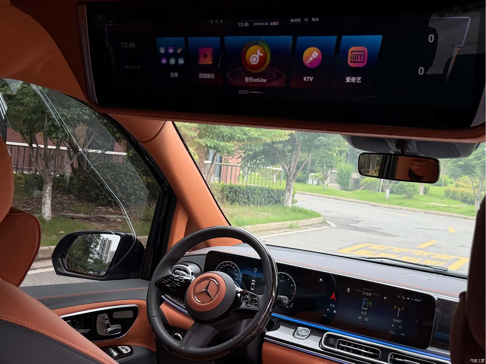 Mercedes-Benz 7, 2025 20