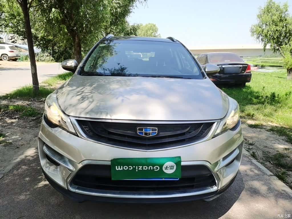 Geely Emgrand, 2017 3