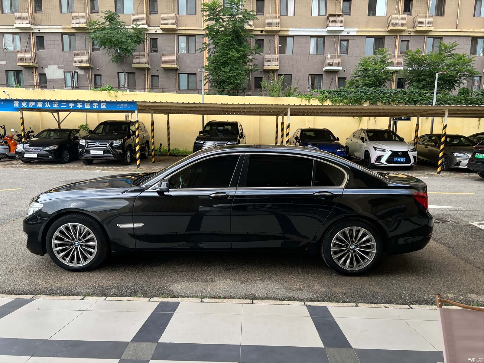 BMW 7 Series, 2014 3