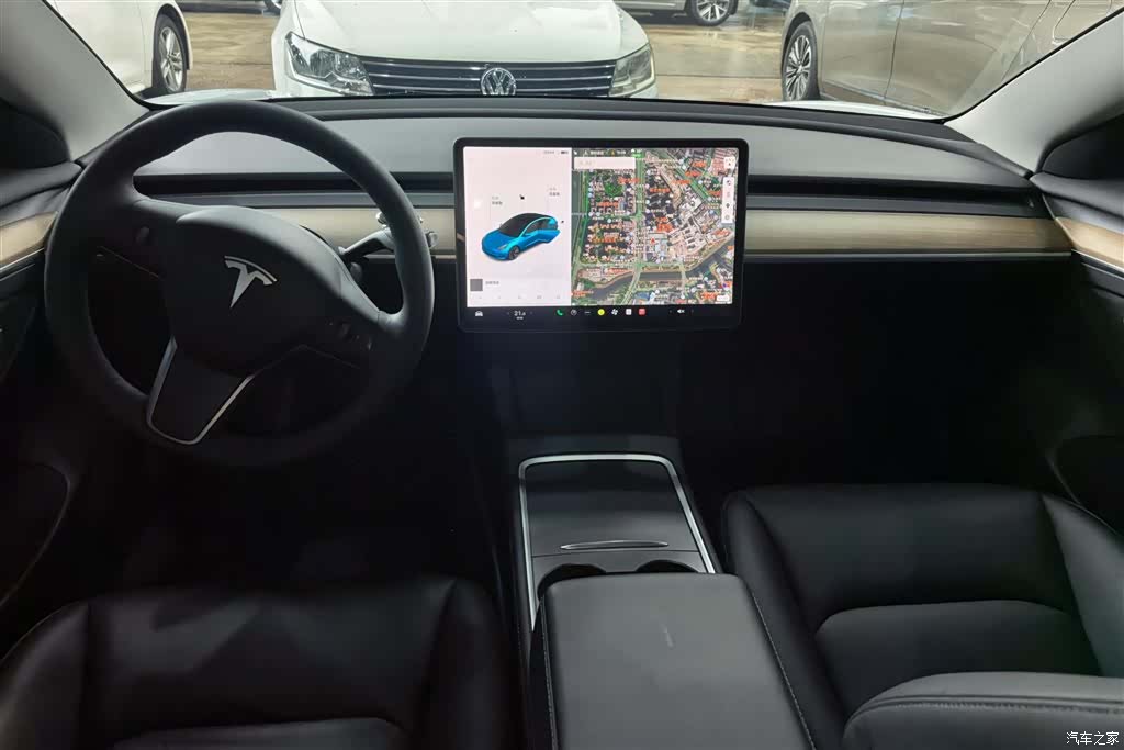 Tesla Model 3, 2022 12