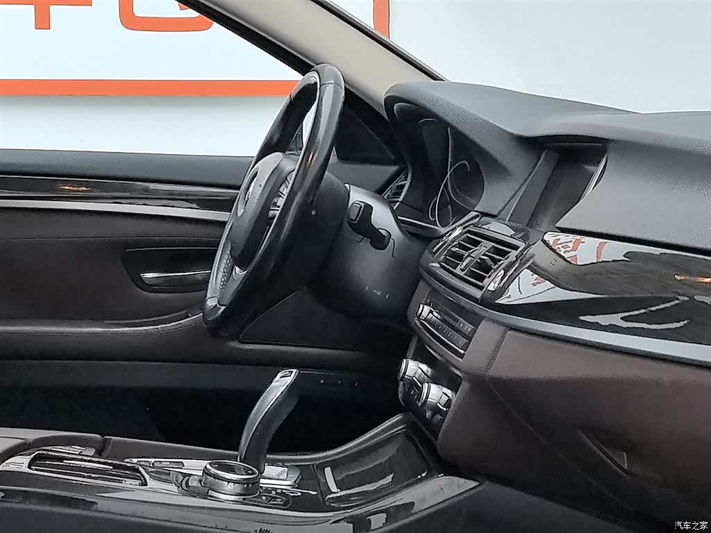 BMW 5 Series, 2014 22