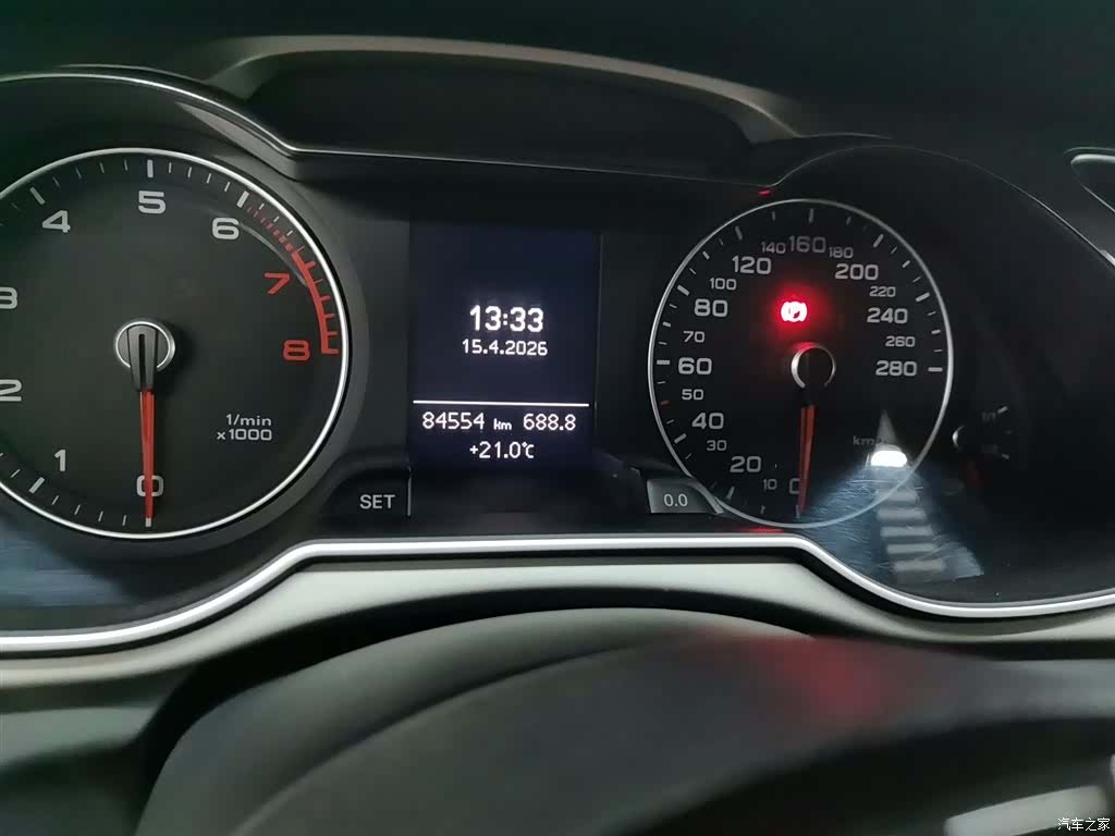 Audi A4L, 2016 6