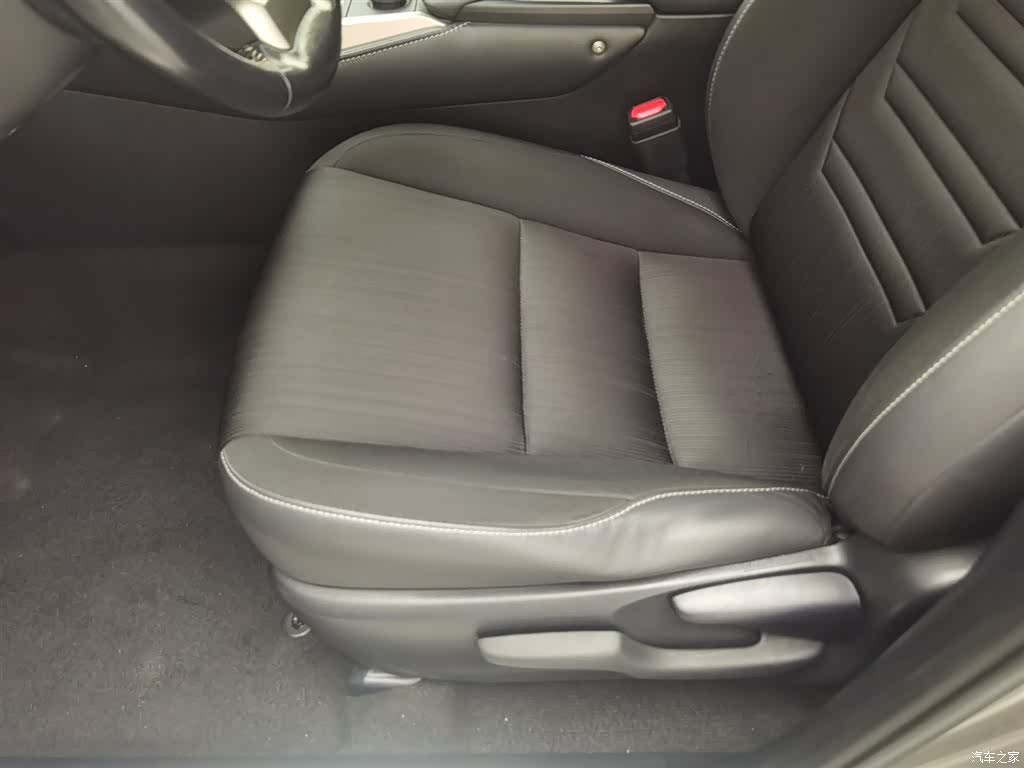 Lexus NX, 2016 20